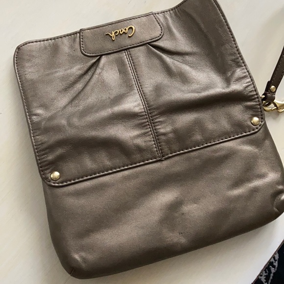 Coach clutch - Picture 5 of 5